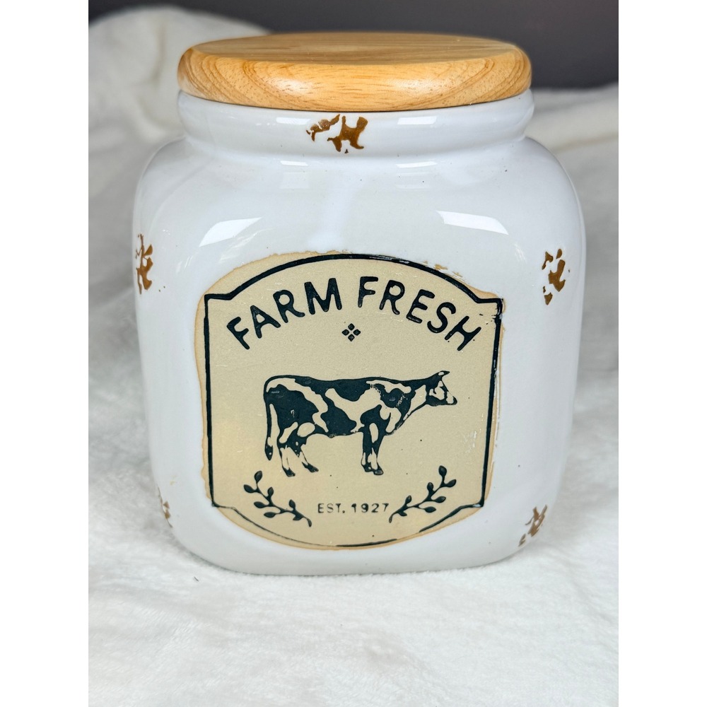 Farm Fresh Cow Ceramic Canister White Farmhouse Kitchen Jar Wood Lid 7"